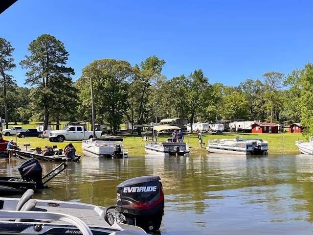 McGees Landing Cabin 1-Toledo Bend Lake, Louisiana
