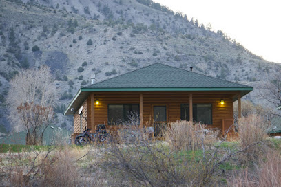 Yellowstone Riverside Cabin, Yellowstone Park
