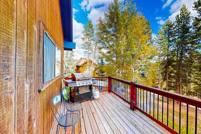 Breckenridge Bull Cabin