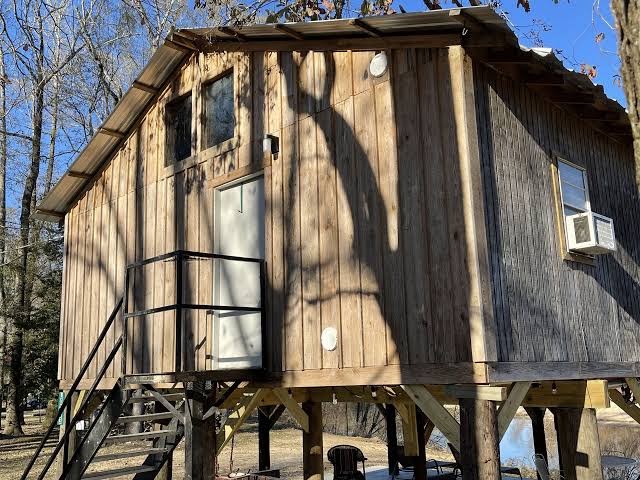 COZY CABIN ON THE RIVER WITH AMAZING VIEWS & SCENERY, Mississippi