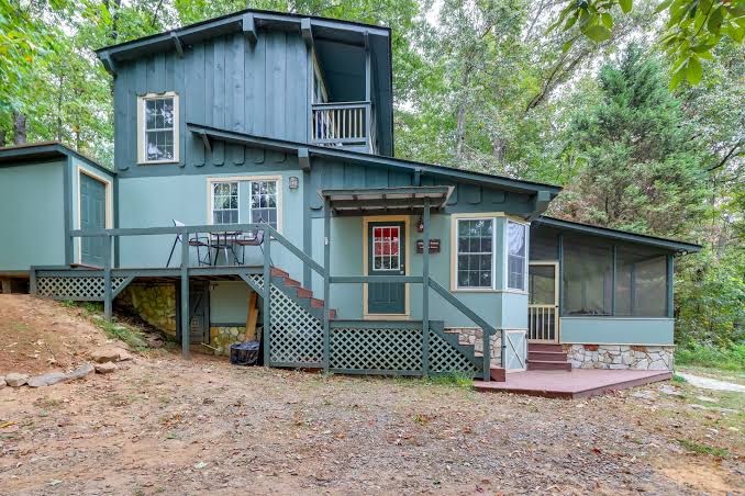 Mountaintop Ellijay Cabin w/ Private Hot Tub, Georgia con jacuzzi