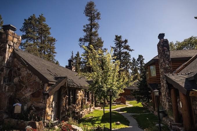 Embers Lodge and Cabins, Big Bear