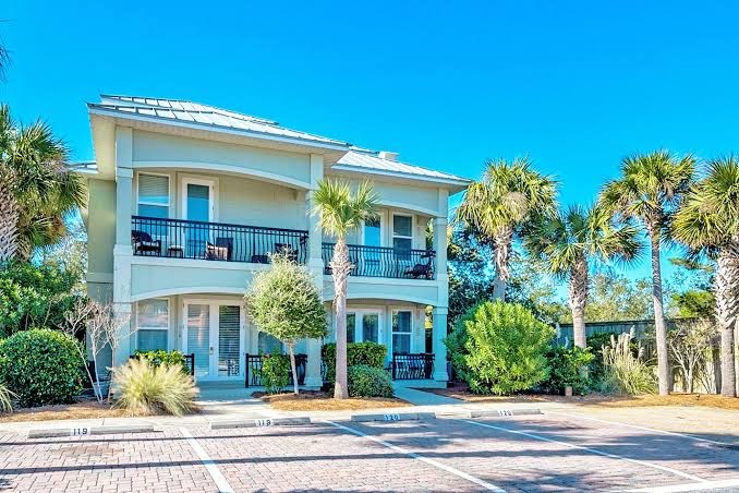 Gorgeous Retreat - Private Pool, Beach Access, Bikes, Wifi, Destin
