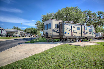 Sun Retreats San Antonio West