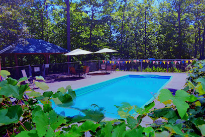 Wilderness Lakefront Resort - Broken Bow Lake Cabins, Oklahoma