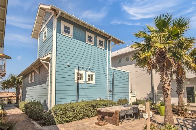 SBC7 Quiet coastal home with gorgeous patio!, Corpus Christi
