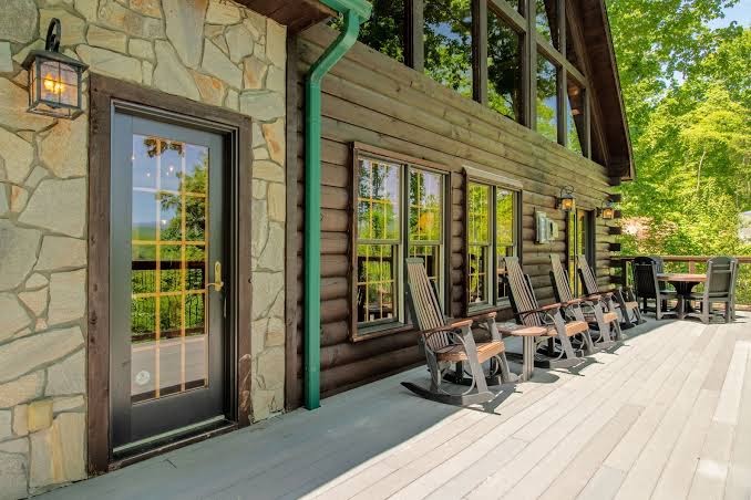 Luxury cabin, fire pit, Bryson City & Cherokee, Hiking, Fishing, Harrah's Casino