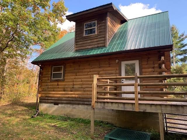Calming Cabin: Peaceful | Comfy & Private | Close to Area Attractions, Tennessee