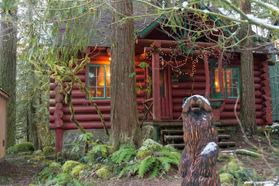 Laughing Bear Log cabin, Oregon