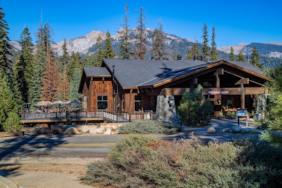 Wuksachi Lodge, California
