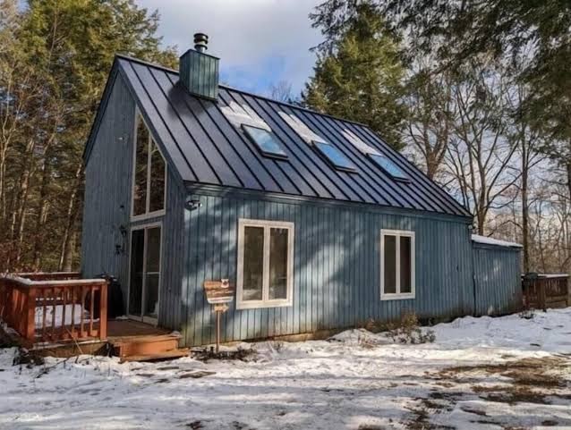 Peaceful Cabin Perfect for All Seasons, Vermont