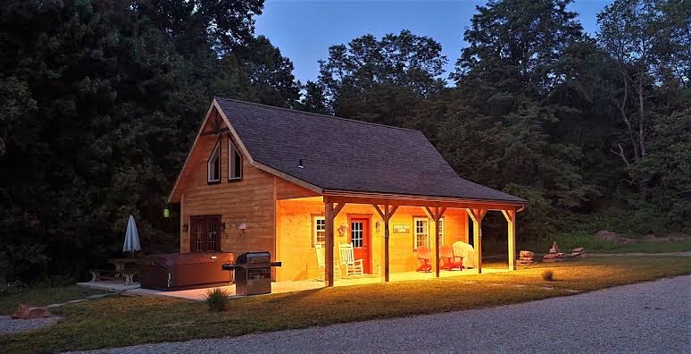Luxury Cabin with Hot Tub Spa adjacent to 16,000 Acres of Gamelands, Pensilvania con jacuzzi