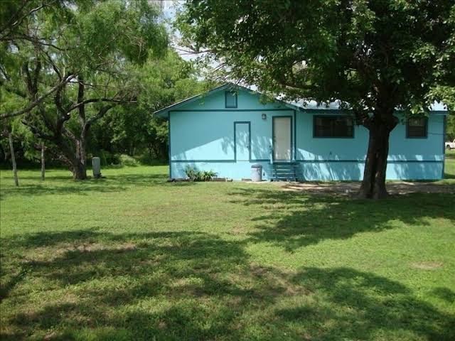 River Frontage Cottage is located on 115 Acres, San Antonio