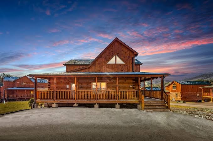 Walk2Parkway, PrivatePool, View! Pets, Arcade~BBQ, Tennessee con Piscina