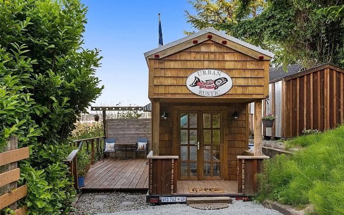 2-Bed West Seattle Tiny Home w/views of Downtown