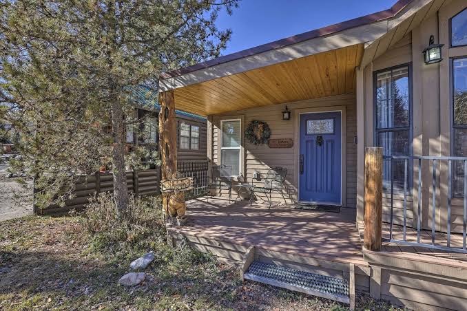 Breckenridge Cabin w/ Resort Perks & Mtn Views!, Frisco