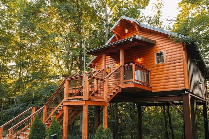 Cricket Hill Treehouse C, Ohio