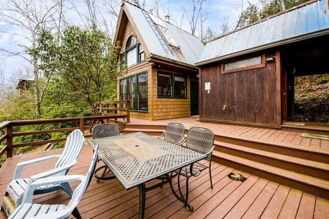 The Riverside Cabin, Georgia con Piscina