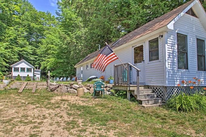 Rustic Lakefront Retreat with Shared Dock & Beach!, Lincoln