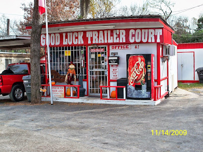 Good Luck RV Park, Dallas