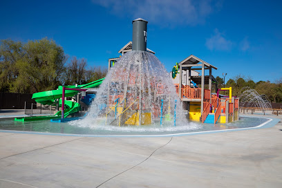 Yogi Bear's Jellystone Park Camp-Resort: Tower Park Resort in Lodi, CA, California