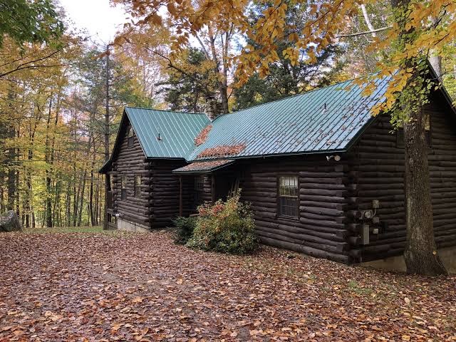 Cozy Log Cabin in Jackson NH, New Hampshire con Jacuzzi