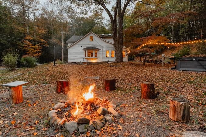 Sauna & Hot Tub Creekfront Oasis - Hikers Hollow, New Jersey