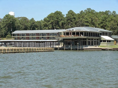 WATERFRONT LODGE AND MARINA, Livingston