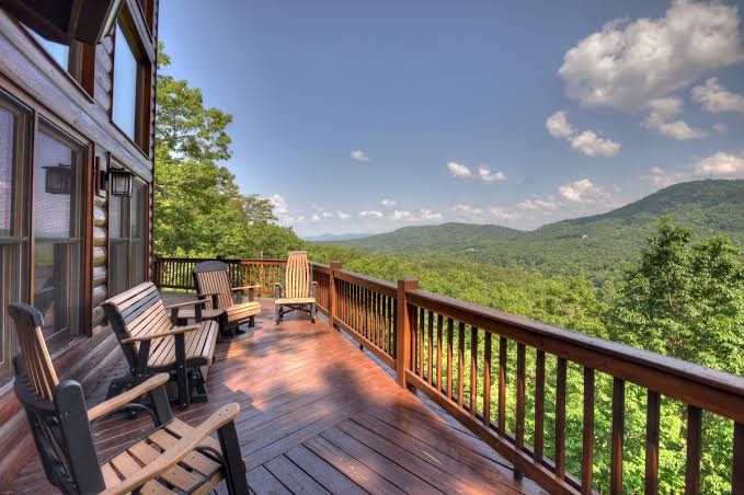 Serenity Ridge, Tennessee