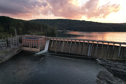 Candlewood Lake Cabin