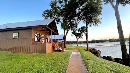 Open Water Lodge & Cabins