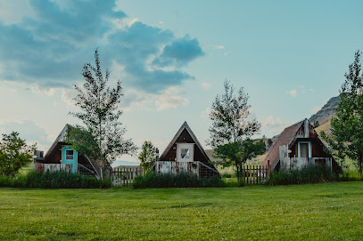 Lands Inn Cabins and Camping