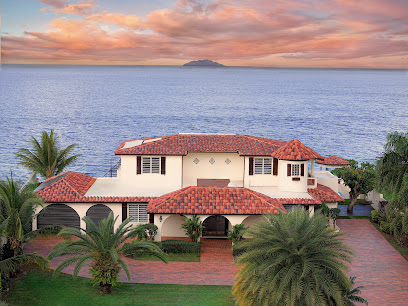 Crash Boat Villa By The Sea