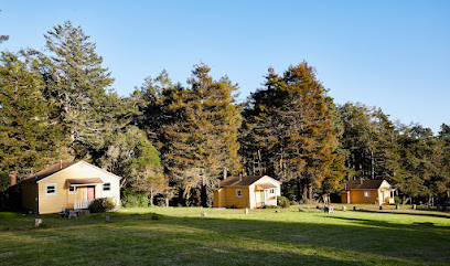 Mar Vista Farm + Cottages