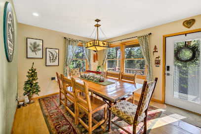 Arapaho Forest Cabin and Lodge