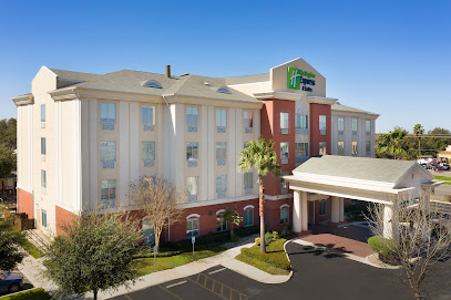 Holiday Inn Express & Suites Uvalde, an IHG Hotel