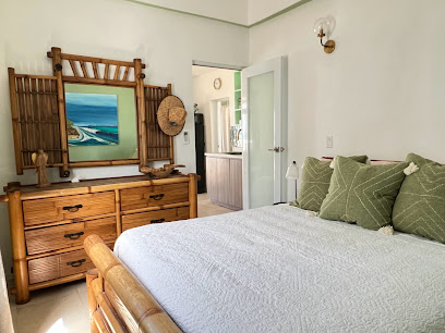 Casita del Mar #1 Oceanfront Retreat in Islote