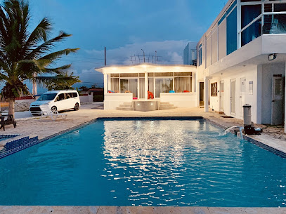Ventana al Atlantico at 681 Ocean Drive