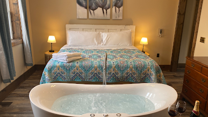 Cabins of Asheville(Hot tub, Fireplace and private)