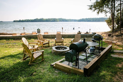 Long Cove Resort and Marina